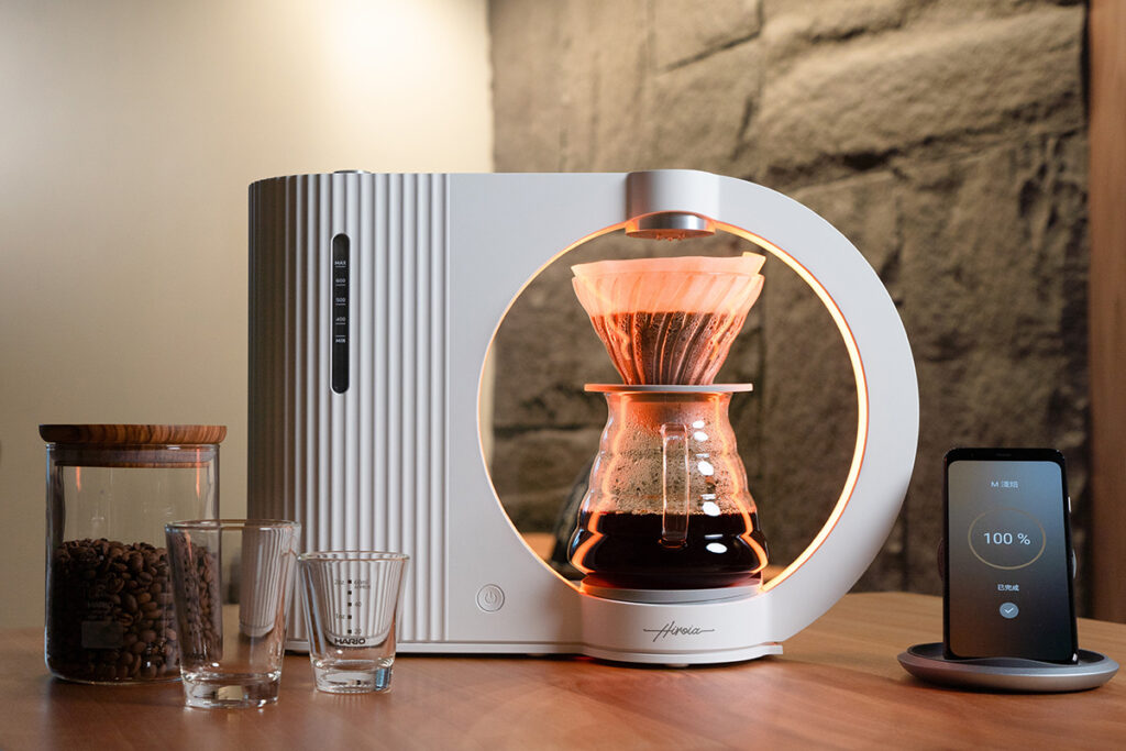 SB C&S、テクノロジーで極めるIoTコーヒーマシン「Hikaru V60 Smart Brewer」を大手家電量販店などで取り扱い開始