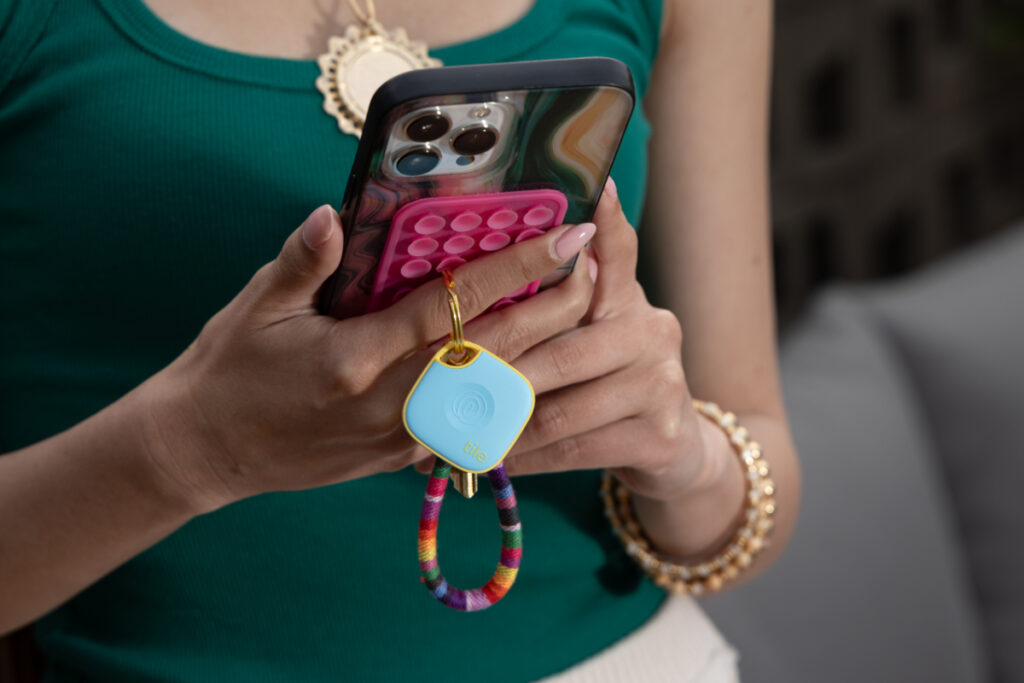 新生活を豊かにする安心のパートナー 紛失防止タグ「Tile Mate」と「Tile スターターパック」に、彩り豊かな新ラインアップが登場